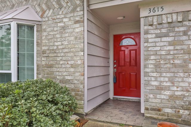 3615 Acorn Springs Lane, Spring, TX 77389