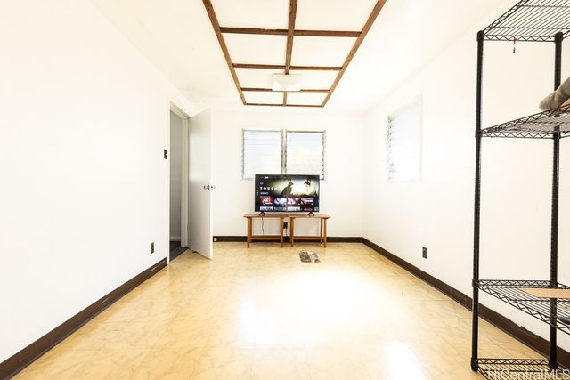 1709 Perry Street, Honolulu, HI 96819