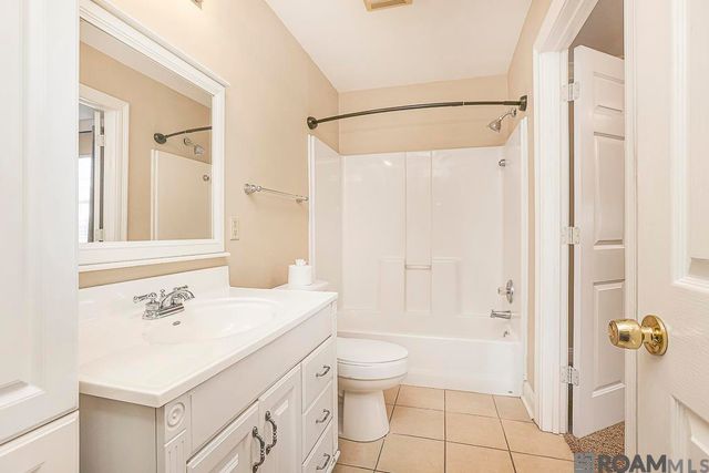 10754 Hillglen Ave, Baton Rouge, LA 70810