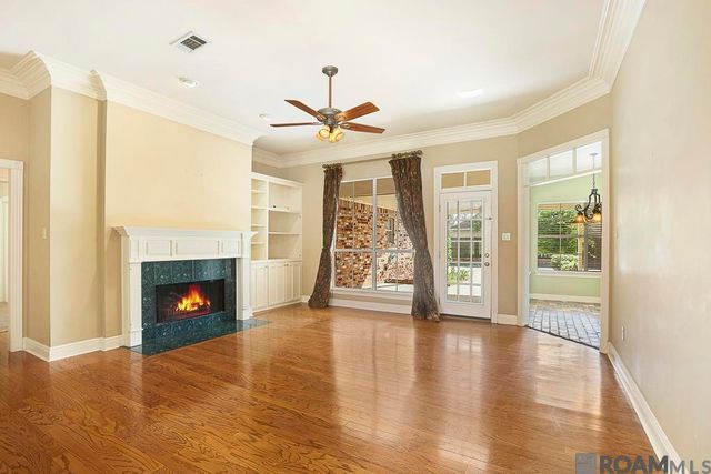 10754 Hillglen Ave, Baton Rouge, LA 70810
