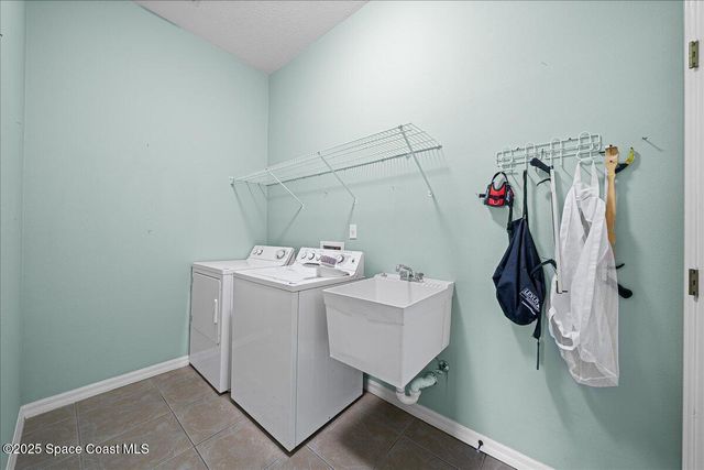 2345 Marsh Harbor Avenue, Merritt Island, FL 32952