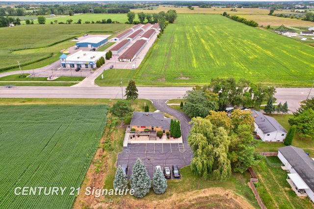 3741 Tittabawassee Road, Saginaw, MI 48604