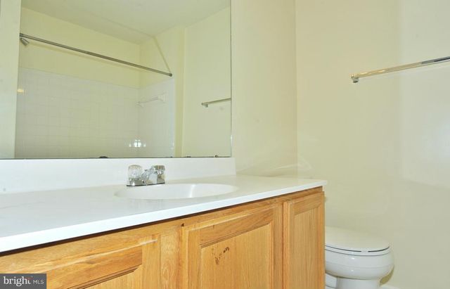 6414 LURETA ANN LN, Springfield, VA 22150