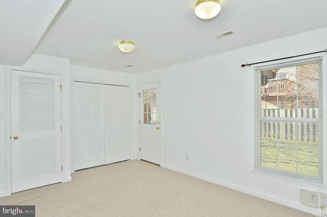 6414 LURETA ANN LN, Springfield, VA 22150