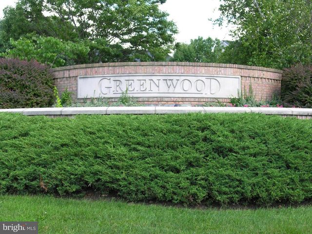 6414 LURETA ANN LN, Springfield, VA 22150