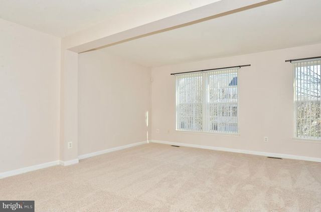 6414 LURETA ANN LN, Springfield, VA 22150