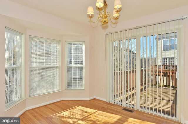 6414 LURETA ANN LN, Springfield, VA 22150