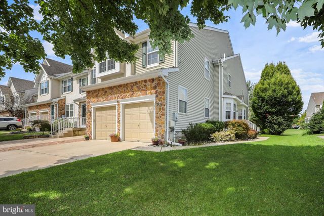 146 HEARTHSTONE LANE, Marlton, NJ 08053