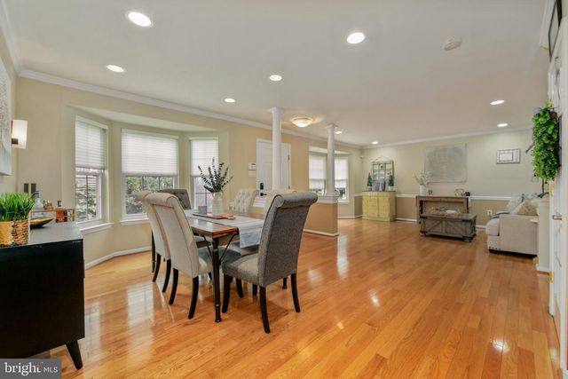 146 HEARTHSTONE LANE, Marlton, NJ 08053