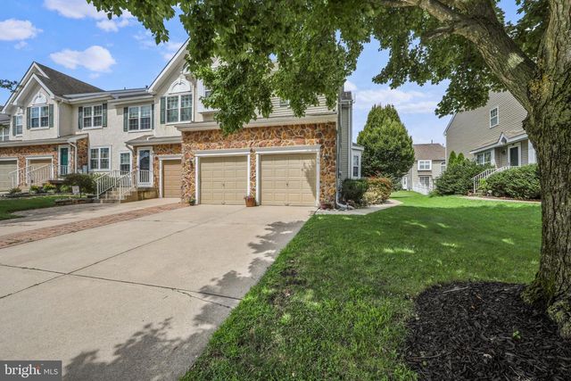 146 HEARTHSTONE LANE, Marlton, NJ 08053