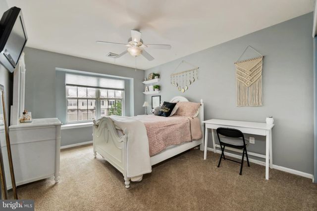 146 HEARTHSTONE LANE, Marlton, NJ 08053