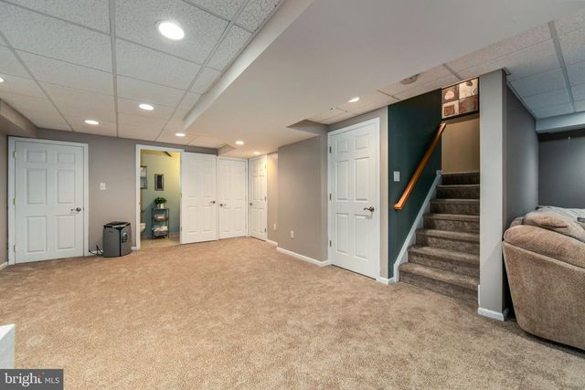146 HEARTHSTONE LANE, Marlton, NJ 08053