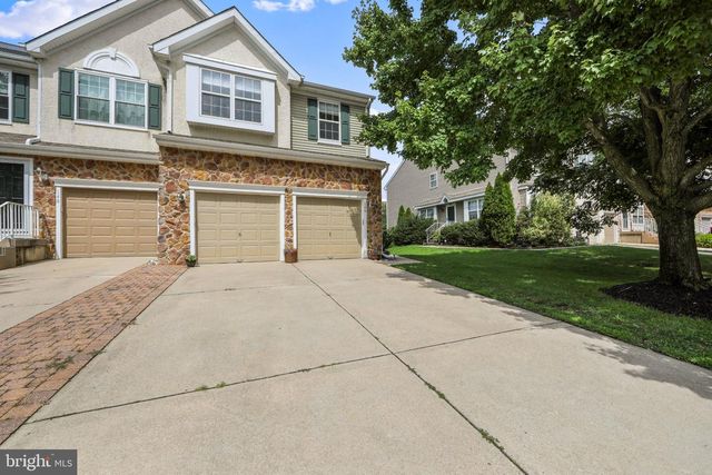 146 HEARTHSTONE LANE, Marlton, NJ 08053