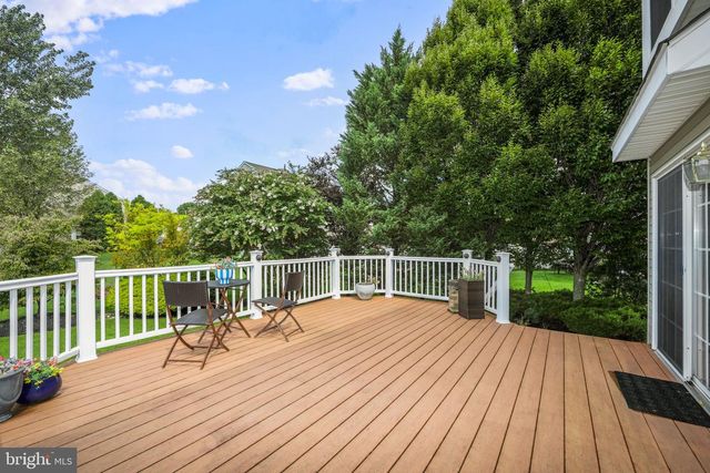 146 HEARTHSTONE LANE, Marlton, NJ 08053
