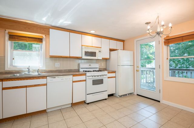 19 Penny Lane, Stoneham, MA 02180