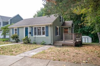 19 Penny Lane, Stoneham, MA 02180
