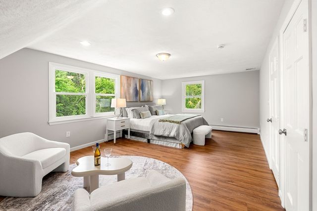 58 Carlisle Rd, Westford, MA 01886