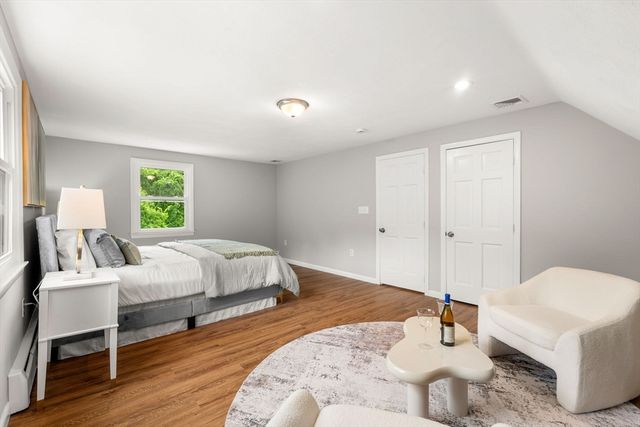 58 Carlisle Rd, Westford, MA 01886