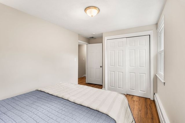58 Carlisle Rd, Westford, MA 01886