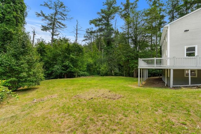 58 Carlisle Rd, Westford, MA 01886