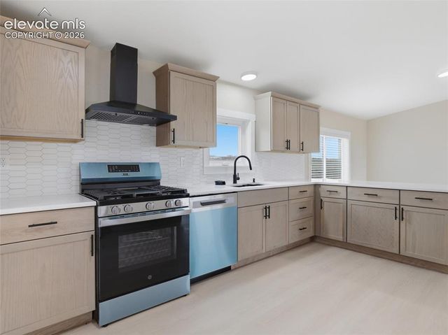 3750 S Enoch Road, Colorado Springs, CO 80930