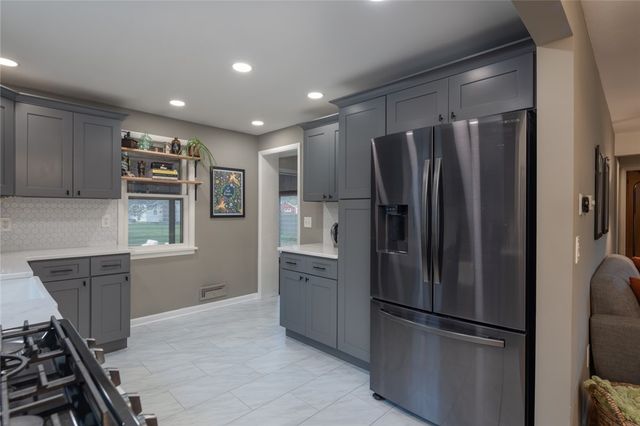 12 Lonran Drive, Chili, NY 14624