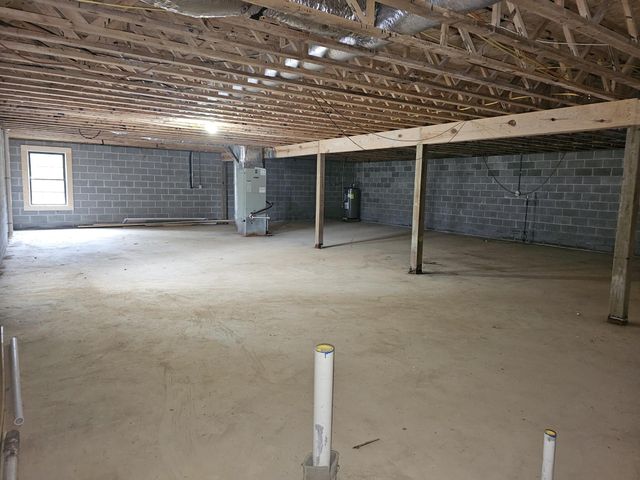 371 Plaza Drive, Madisonville, TN 37354