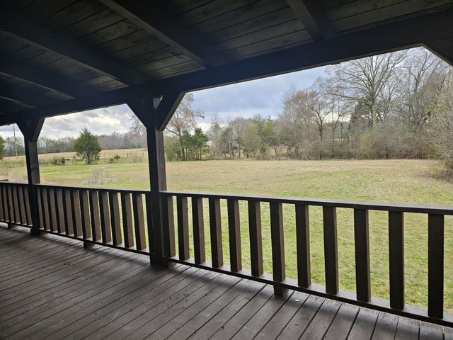 371 Plaza Drive, Madisonville, TN 37354