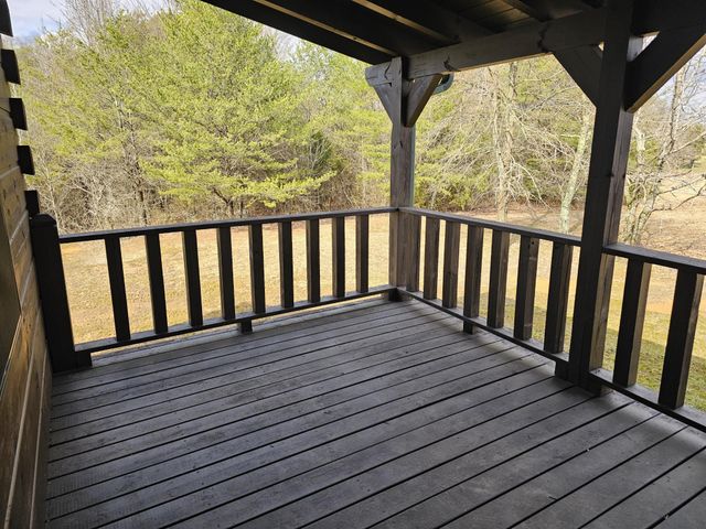 371 Plaza Drive, Madisonville, TN 37354