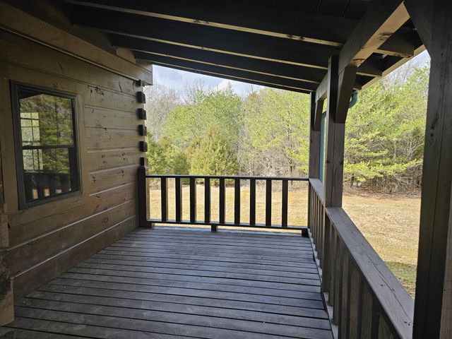 371 Plaza Drive, Madisonville, TN 37354
