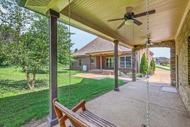 812 Guinevere Pt, Mount Juliet, TN 37122