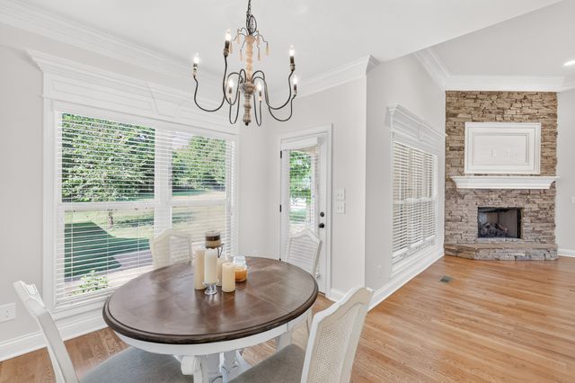 812 Guinevere Pt, Mount Juliet, TN 37122