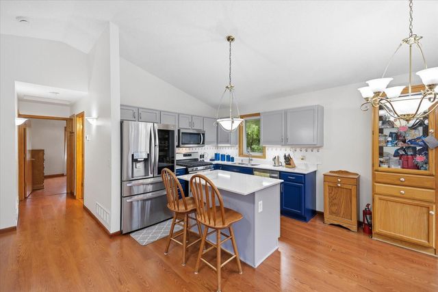 4894 190th Street W, Farmington, MN 55024