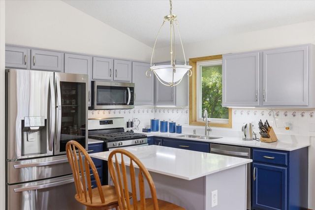 4894 190th Street W, Farmington, MN 55024