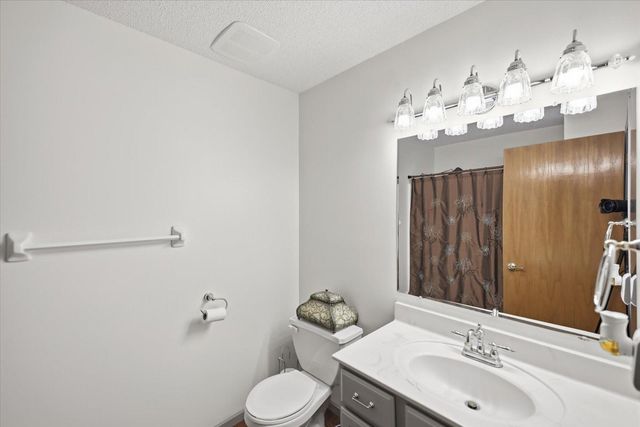 4894 190th Street W, Farmington, MN 55024