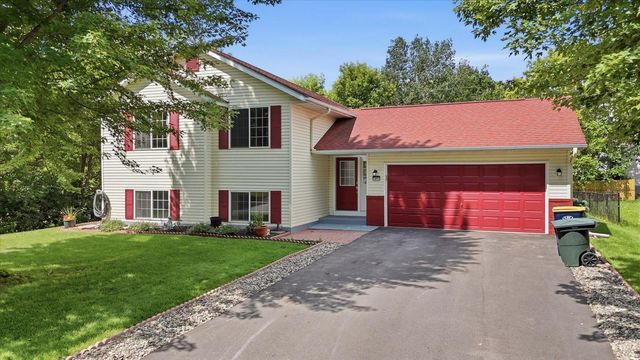 4894 190th Street W, Farmington, MN 55024