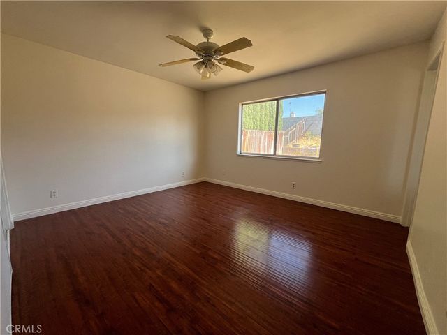 15670 Malaga, Fontana, CA 92336
