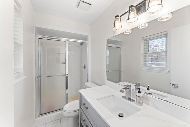 4114 Northshore Drive, Benton, AR 72015