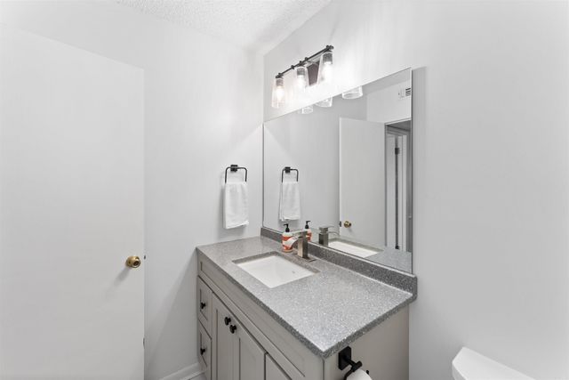 4114 Northshore Drive, Benton, AR 72015