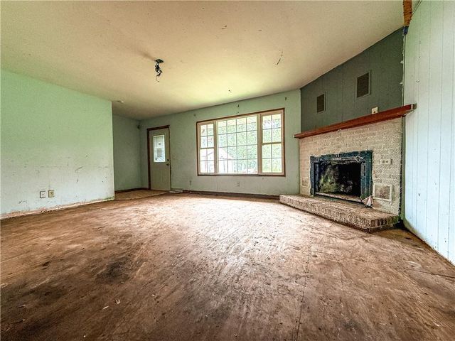 14707 Old Highway 10, Fairchild, WI 54741