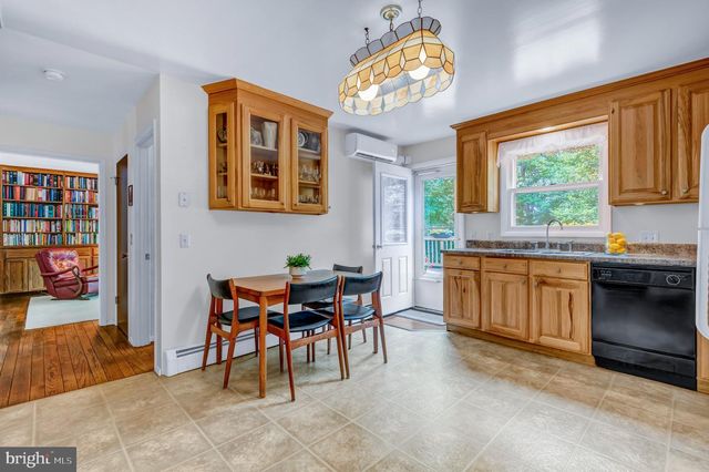 580 WELL DR, New Freedom, PA 17349