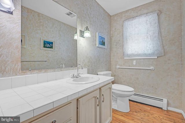 580 WELL DR, New Freedom, PA 17349