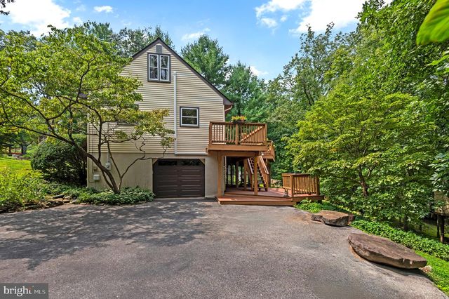 580 WELL DR, New Freedom, PA 17349