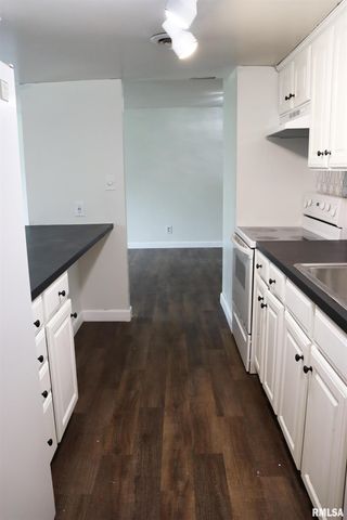 6606 N Allen Rd Unit 90, Peoria, IL 61614