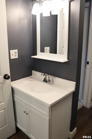 6606 N Allen Rd Unit 90, Peoria, IL 61614