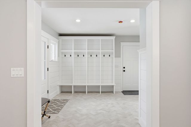 20 Brewster, Duxbury, MA 02332