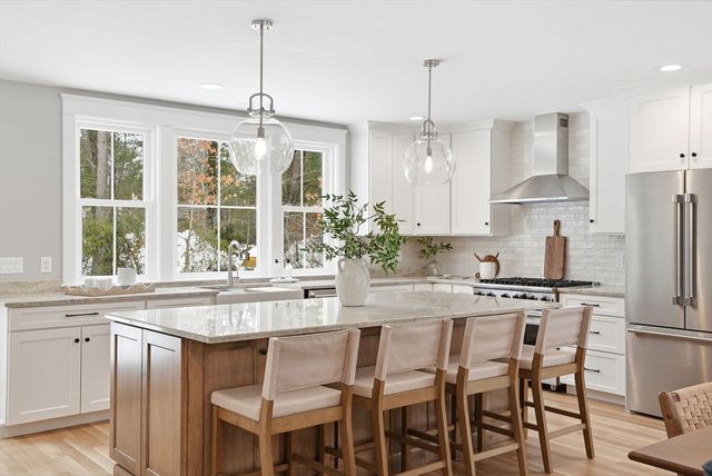 20 Brewster, Duxbury, MA 02332