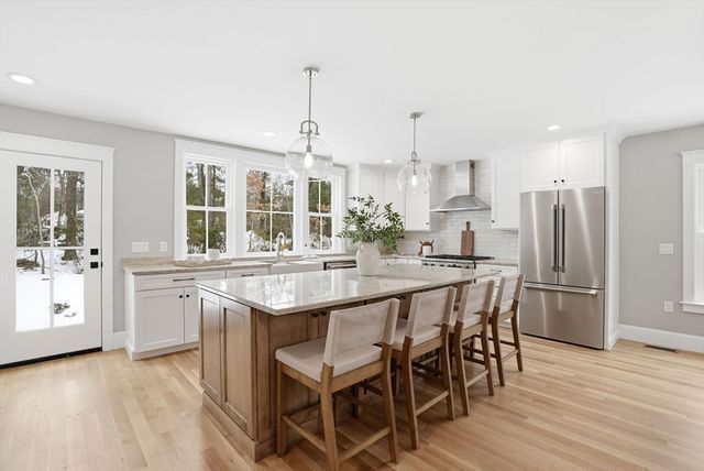 20 Brewster, Duxbury, MA 02332