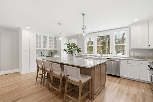 20 Brewster, Duxbury, MA 02332