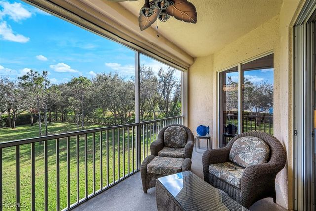 6100 Jonathans Bay CIR 302, Fort Myers, FL 33908